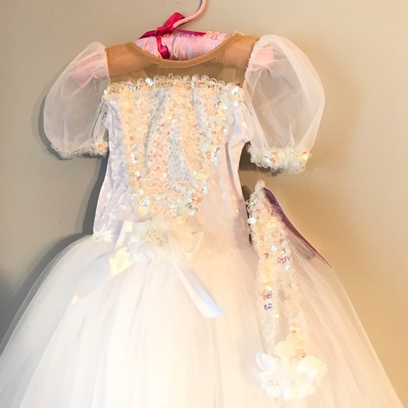 White Junior Bride 👰 Gown - Picture 3 of 8